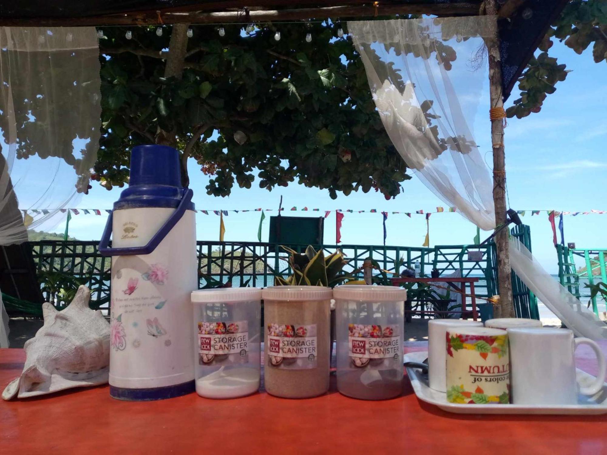 Shalom Camp Otel El Nido Dış mekan fotoğraf