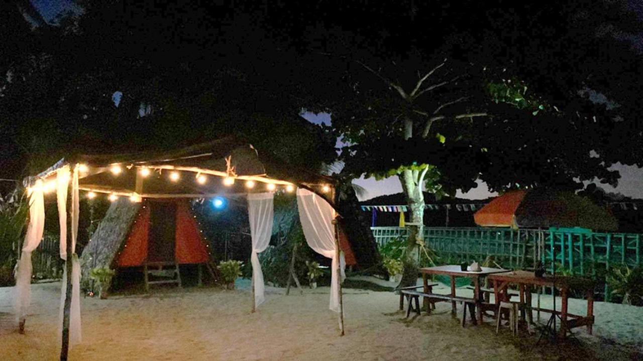 Shalom Camp Otel El Nido Dış mekan fotoğraf