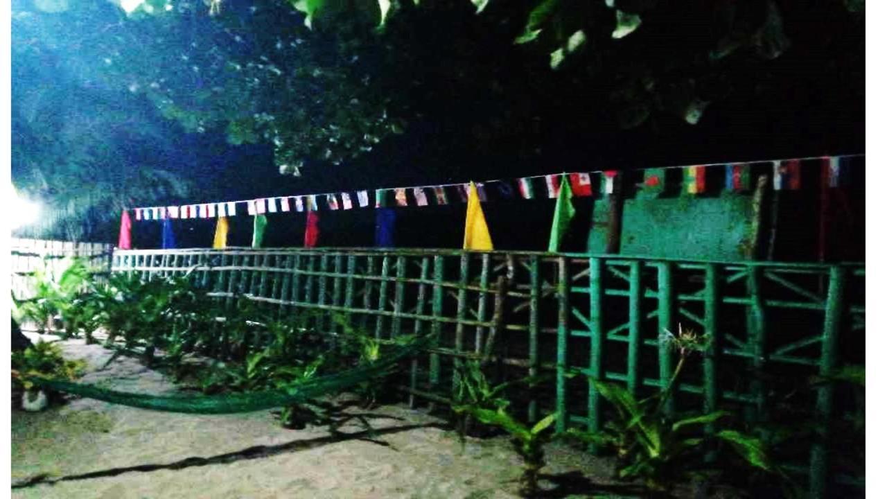 Shalom Camp Otel El Nido Dış mekan fotoğraf
